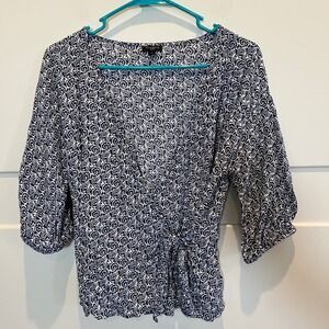 Talbots Petite Blue White Paisley Print 3/4 Sleeve Tie Waist Blouse Small Career
